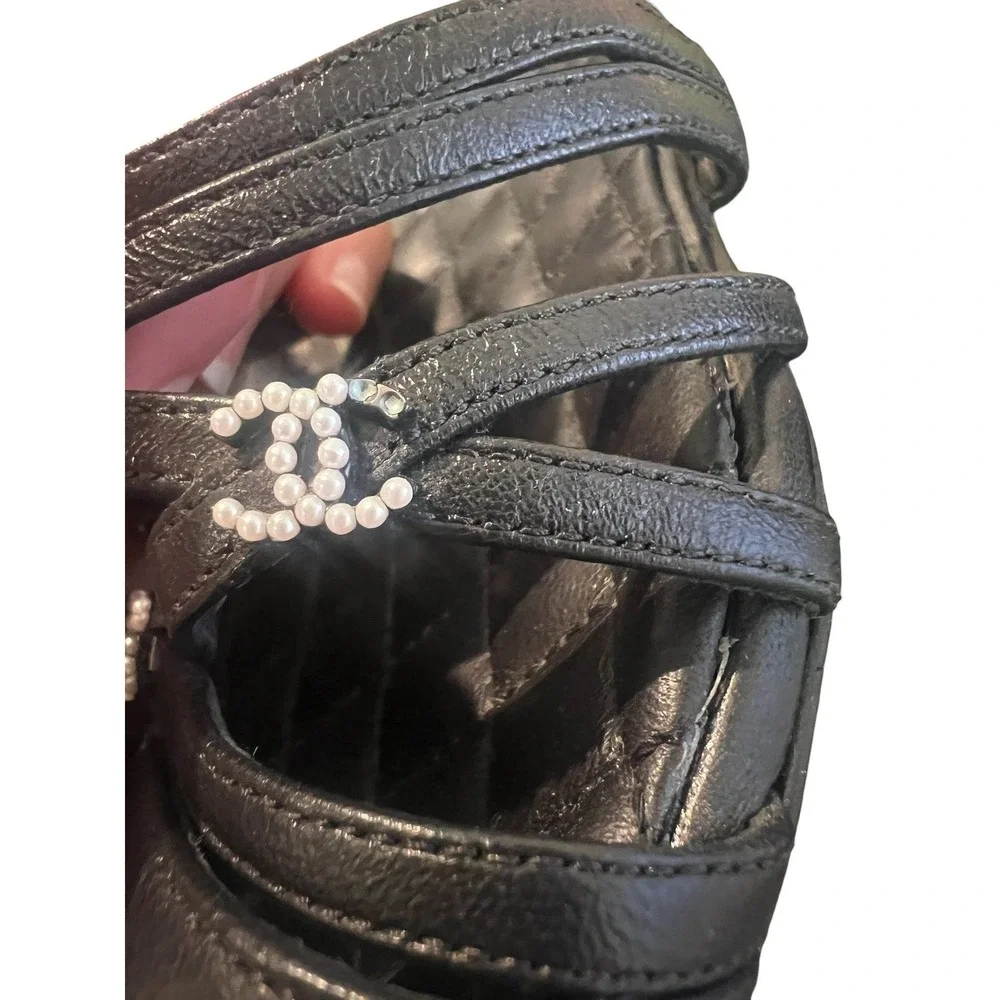 Chanel 2019 Quilted CC Pearl Leather Slide Sandals Black 36.5